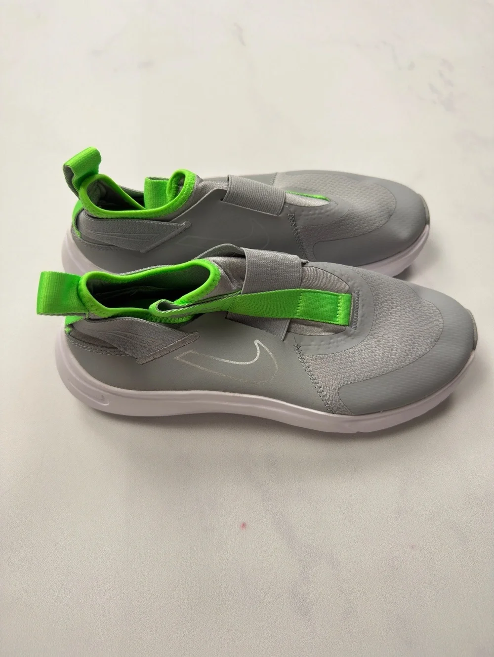 Nike Slip-On Flex Runners Sneakers Gray Green Athletic Casual - Boys 7Y